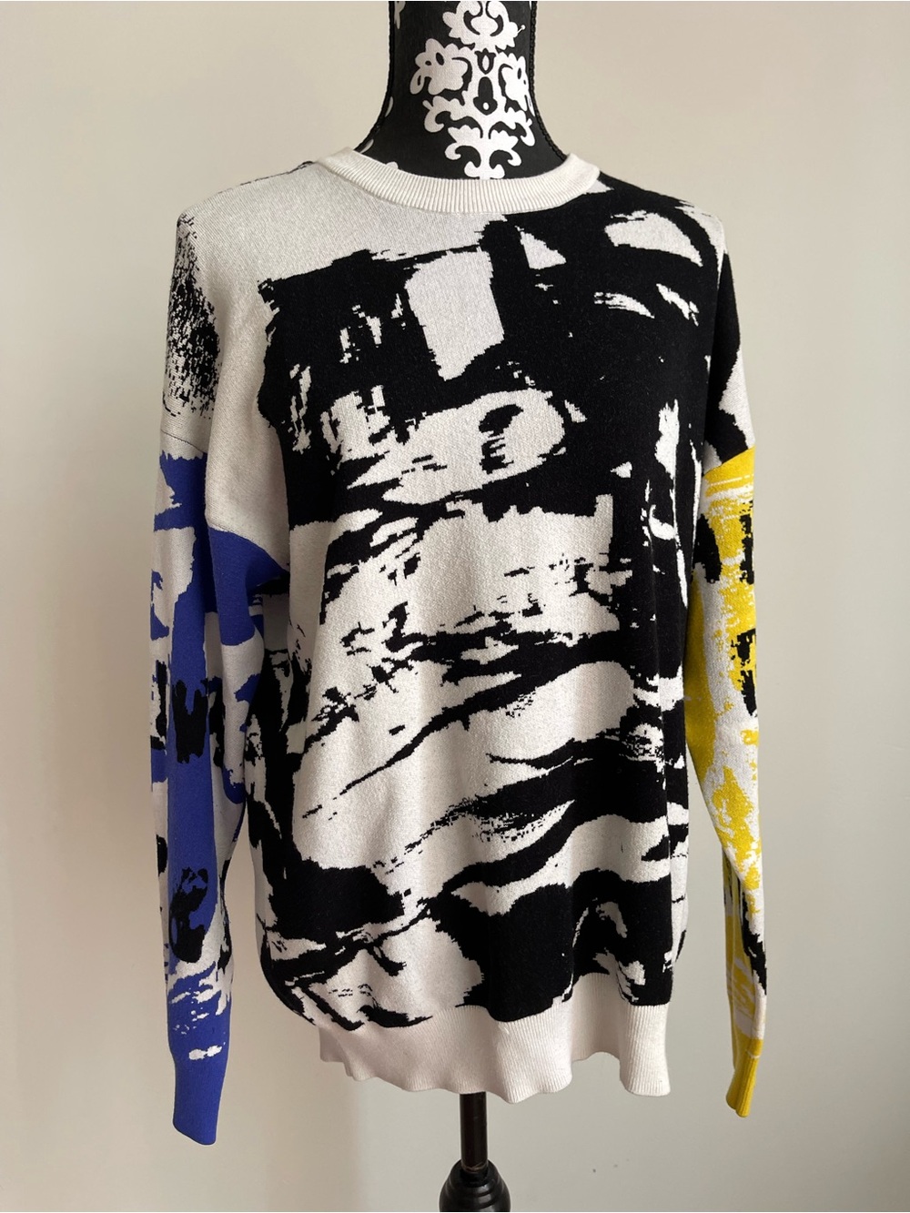 Zara Monochrome Knit Sweater